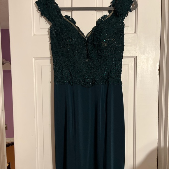 Morilee dress - Picture 4 of 9